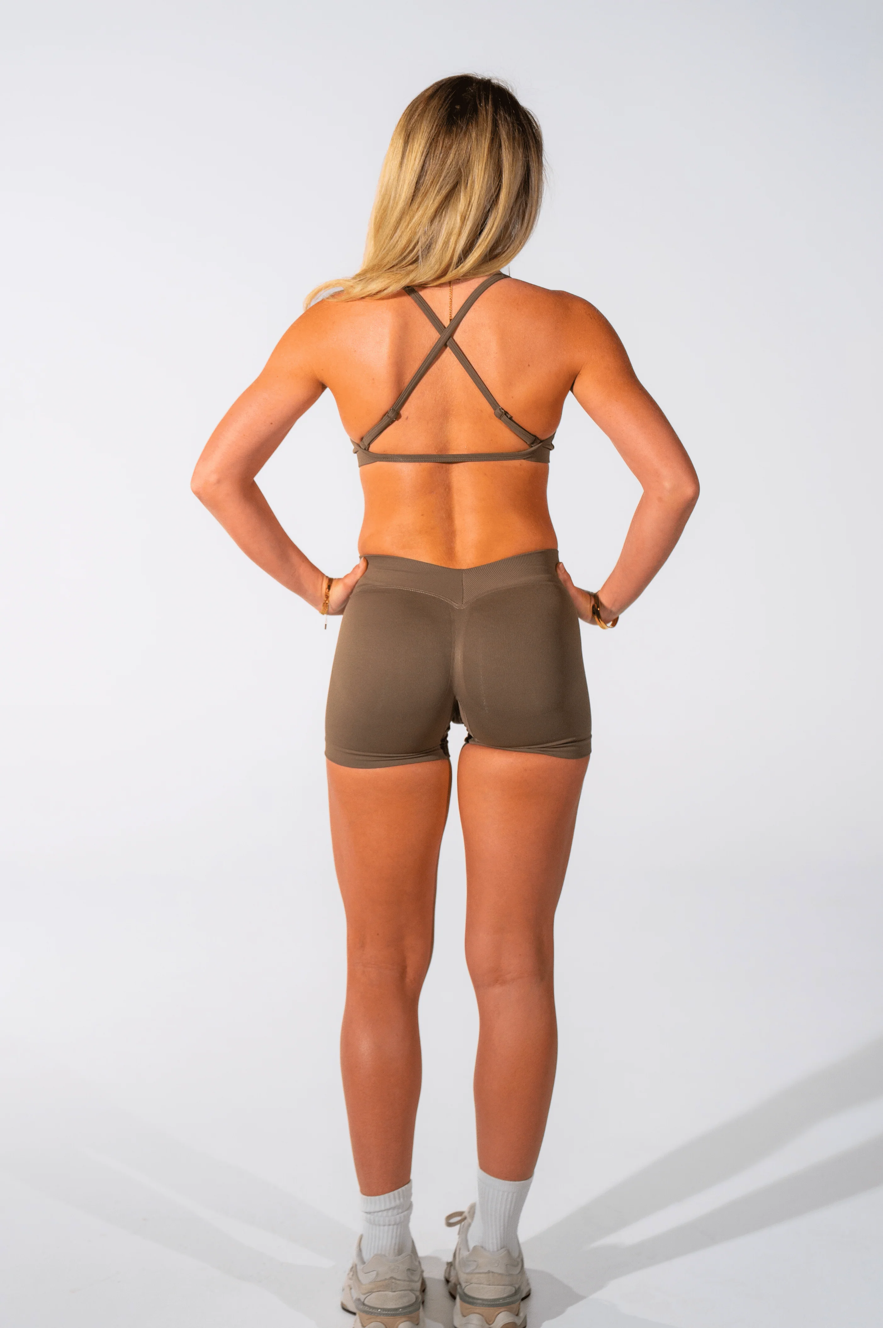 Club Athletica Sculptura Seamless Shorts Coffee Brown - Image 3